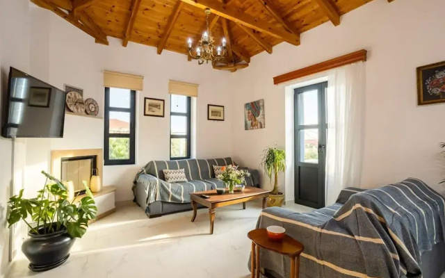 Stoupa Stone Built Home A Breath Away to the Sea