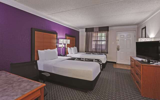 Travelodge by Wyndham Houston Cy-Fair