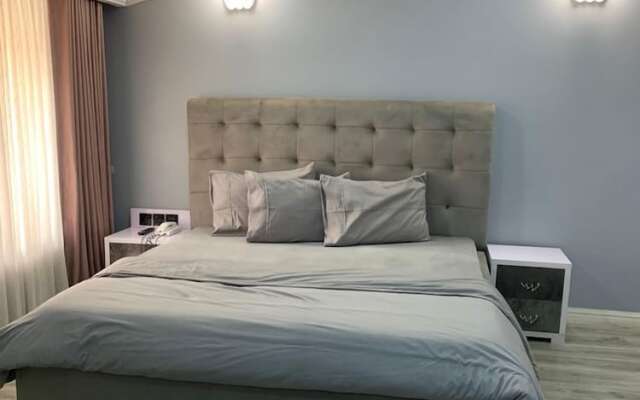 Rivalex Apartment & Rooftop