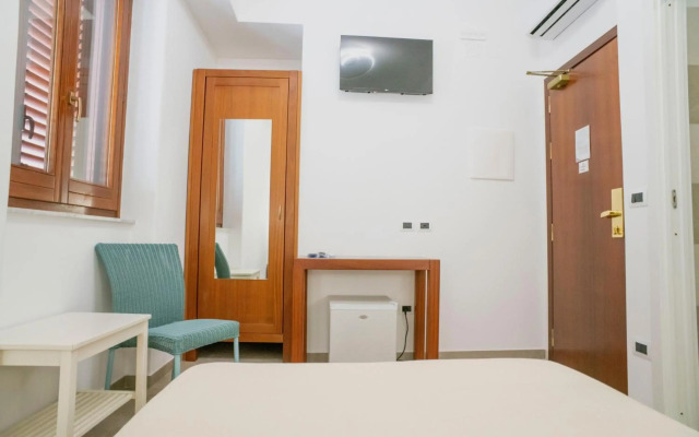 Petit Hotel