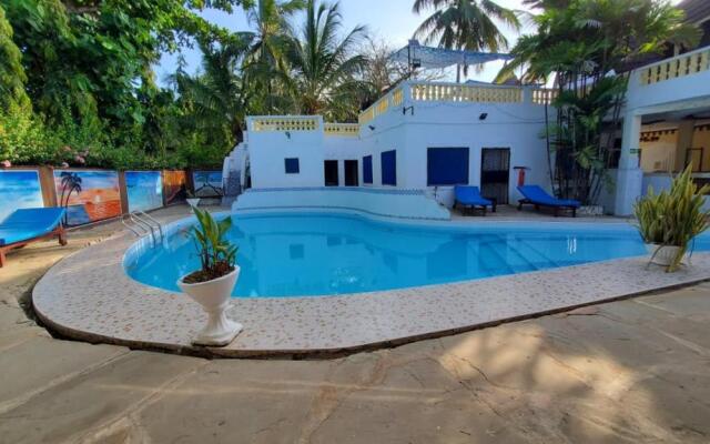 Beautiful and Charming 3-bed Room Villa in Diani