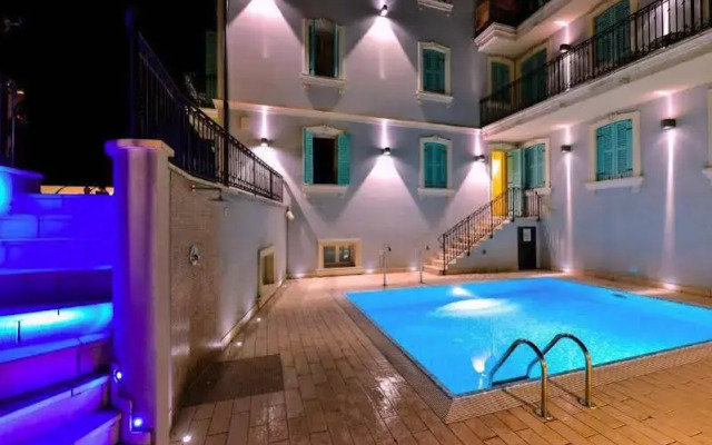 Atelier Hotel Classic
