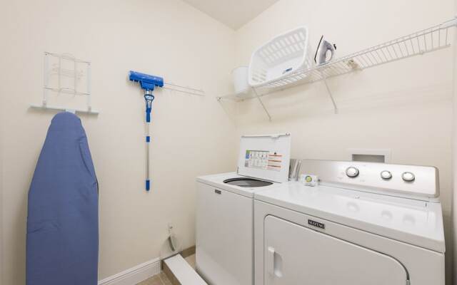 Reunion Dory by Vtrips