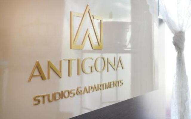 Antigona Apartments