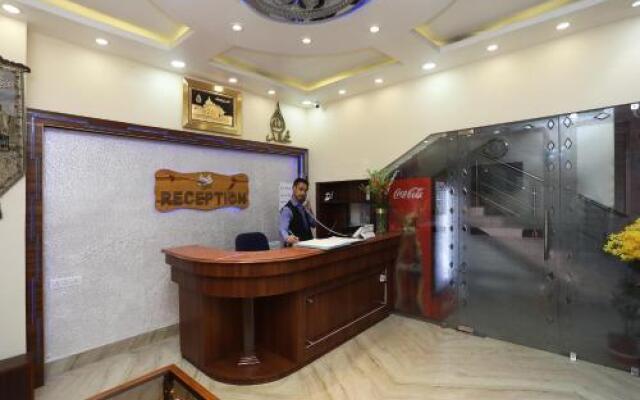 Collection O 7741 Hotel Hamza International