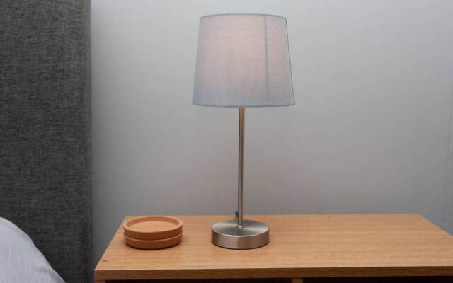 2 Bedroom Apartment With Private Parking in Bristol