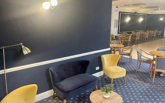 The Channel View Hotel