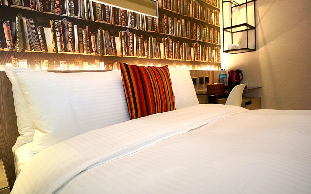 Via Hotel Zhongxiao