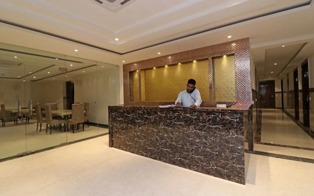 Capital O 16651 GRD SUITES