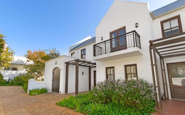 Winelands Golf Lodges 24