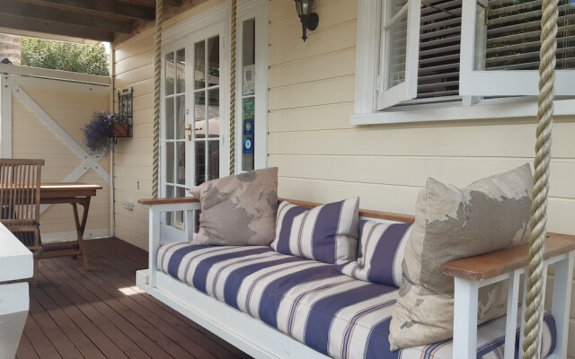 Harbour View Cottage B&B