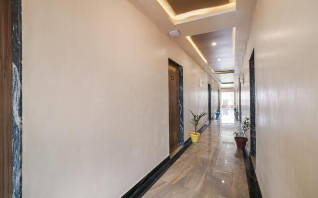 Collection O 76042 Hotel Rk Heights And Banquets