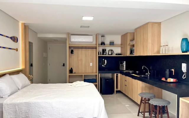 Hyde Park Terrace - by Living