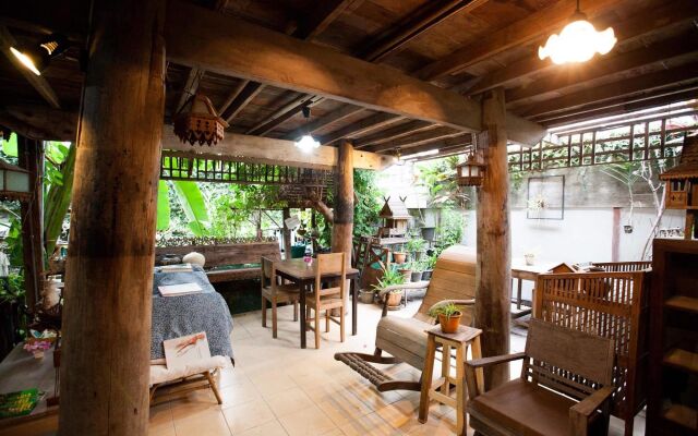 Tiptopthai House