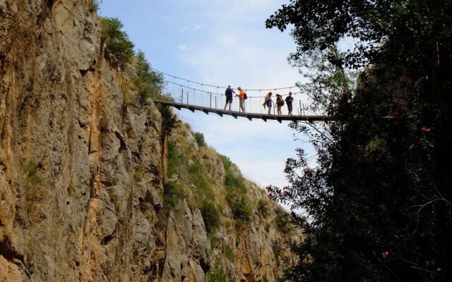 House With 2 Bedrooms In Chulilla