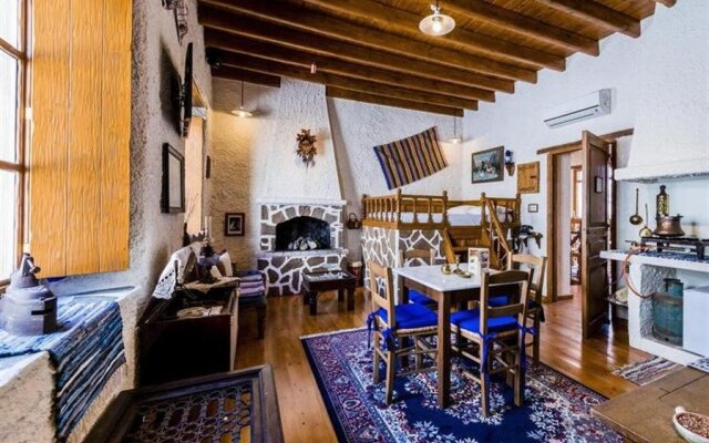 Koukos Rhodian Guesthouse - Adults Only
