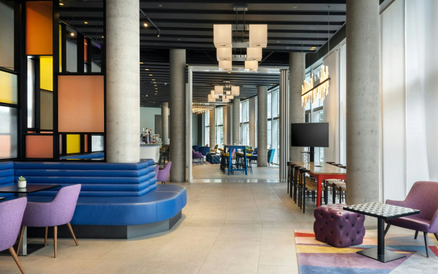 Aloft by Marriott London Excel - Image 2
