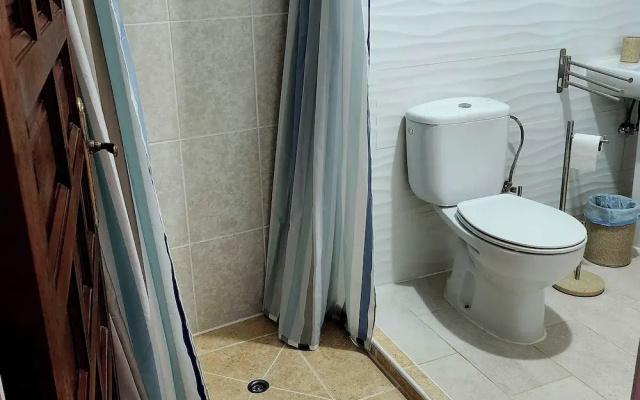 Casita-1 To 7guests-private Pool-patio-bbq-parking