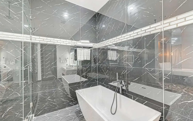 SureStay Hotel by Best Western Houston Southeast