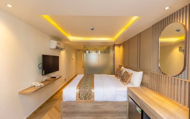 My My Hotel 2