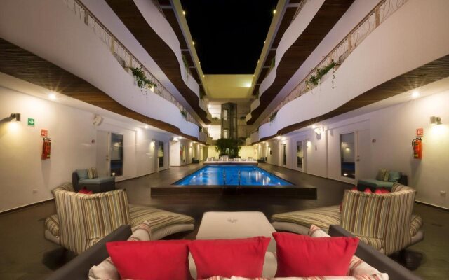 In Fashion Hotel & Spa