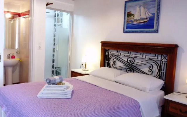 Zacharoula Rooms