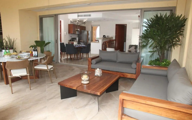 Petit Luxe Las Gavias Grand 217