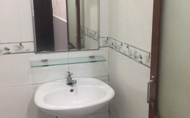 K300 Hotel by OYO Rooms