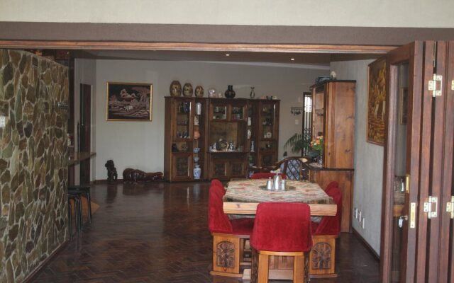 Safari Bed & Breakfast