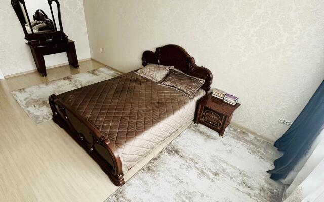 Apartments with a bright aura on Chicherina street 30G