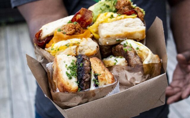 Adam's Mark Hotel & Conference Center