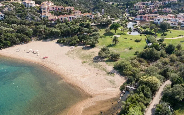 Stay in Porto Cervo With Garden Setting