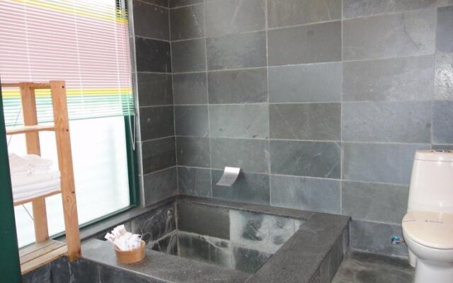 Onsen Residence