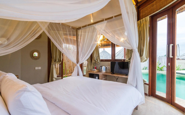 Ora Resort Avia Blue Lagoon