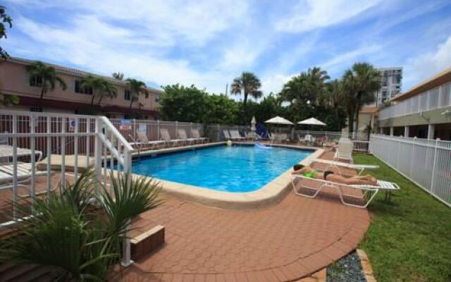 Manta Ray Inn