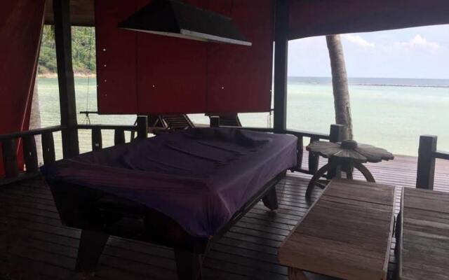 Chaloklum Bay Resort