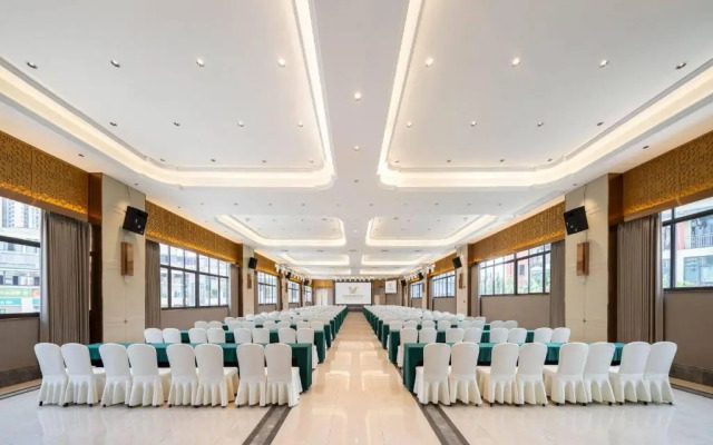 Vienna International Hotel (Chongqing Yufu Industrial Park)