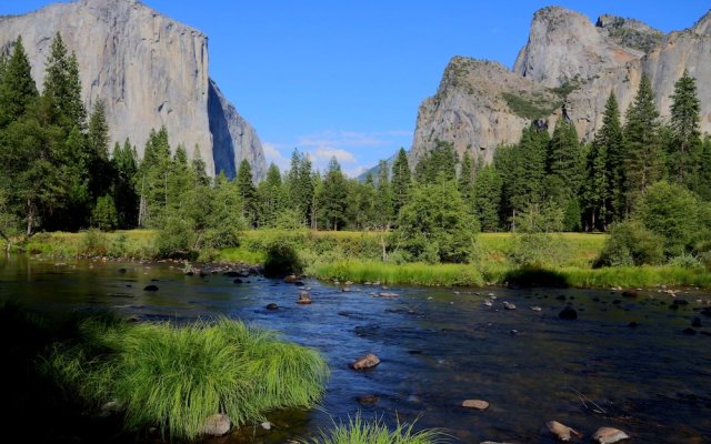 Inside Yosemite Upper Cascades