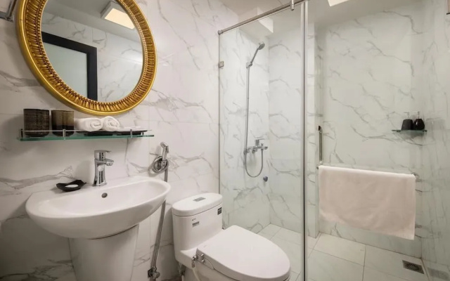Senses Central Hotel