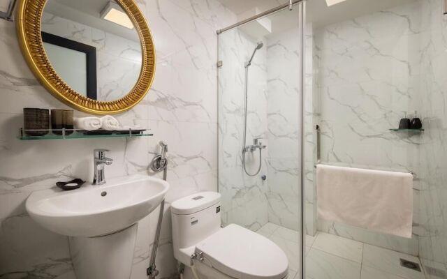 Senses Central Hotel