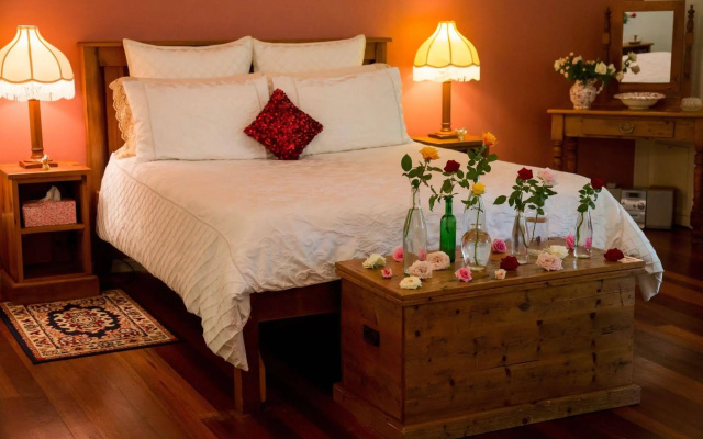 The Falls Montville – Guest Rooms – Montville