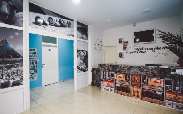 Moon Rocks Hostel