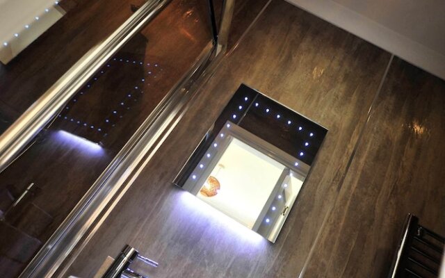 Lachie's House