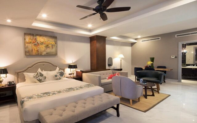 Sam Royal Apartment