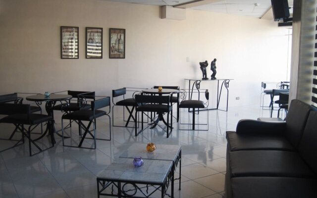 Alicia Hotel & Restaurant