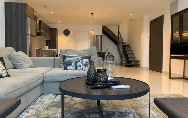 1 Bedroom Duplex Embassy Gardens