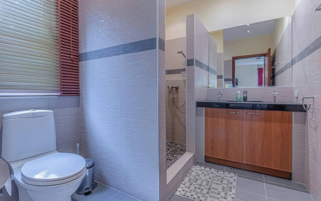 Tropical Luxury 4BR Pool Villa w Game Area