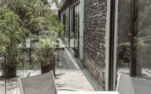 Bh78 Vip Penthouses Immersive Magic Experience