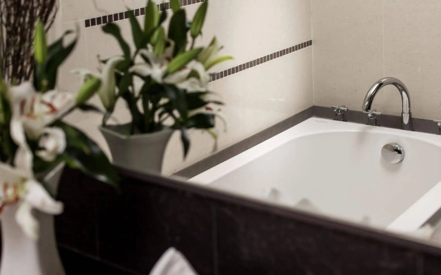 Arcadia Residence Ploenchit Bangkok by Compass Hospitality