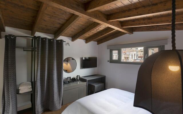 Noma Hotel